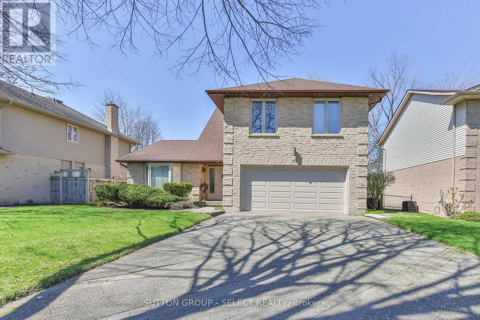 25 FARMINGTON TERRACE, London South (South L)
