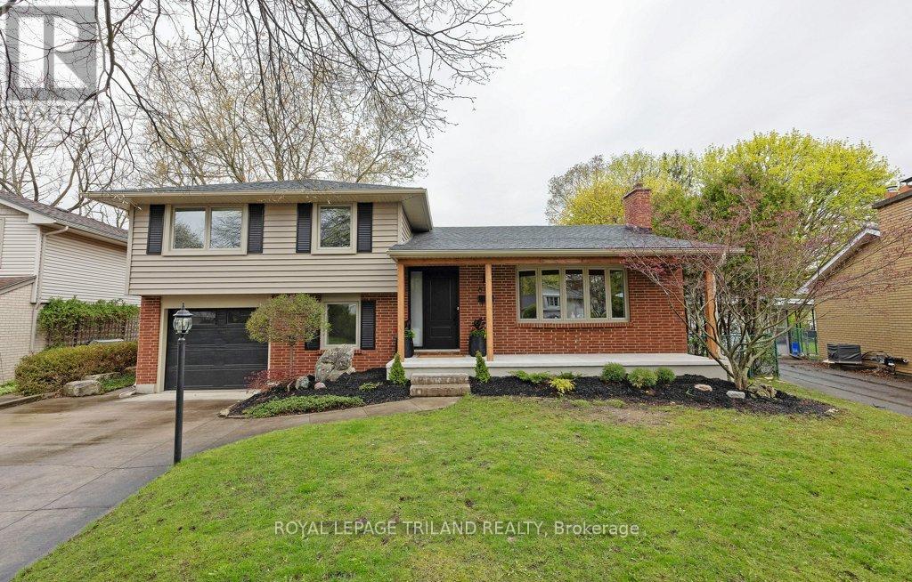 667 GLENGYLE CRESCENT, London North (North H)