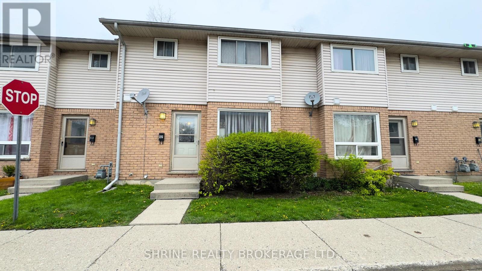 52 - 550 SECOND STREET, London East (East H)