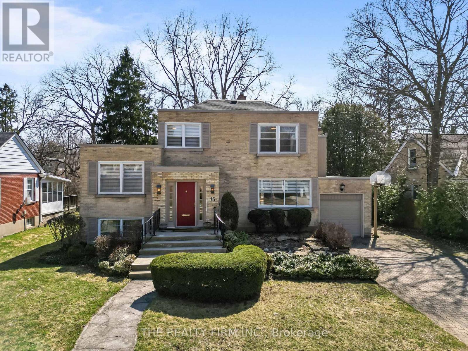 15 MAYFAIR DRIVE, London East (East B)
