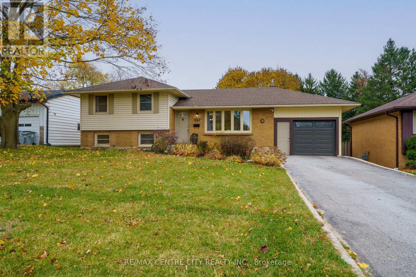 297 DRURY LANE, Strathroy-Caradoc (NW)