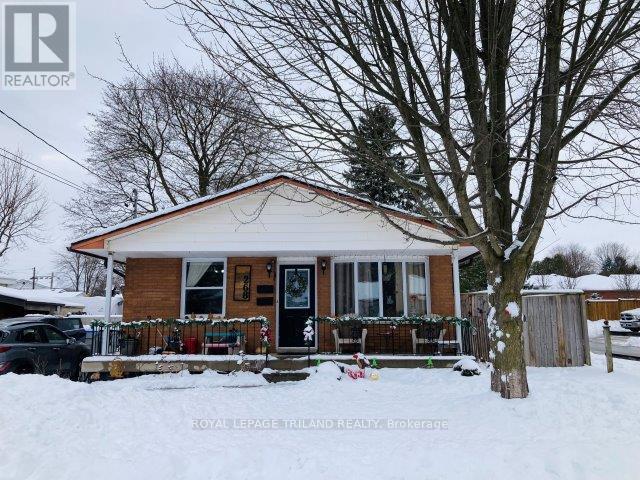 268 CARRIE STREET, Strathroy-Caradoc (NW)