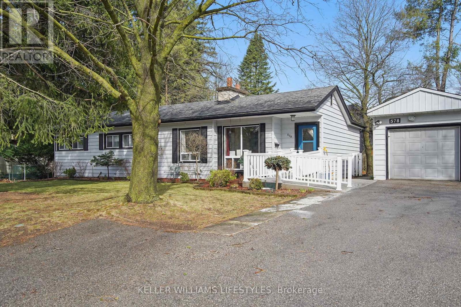 578 WILLOWDALE AVENUE, London