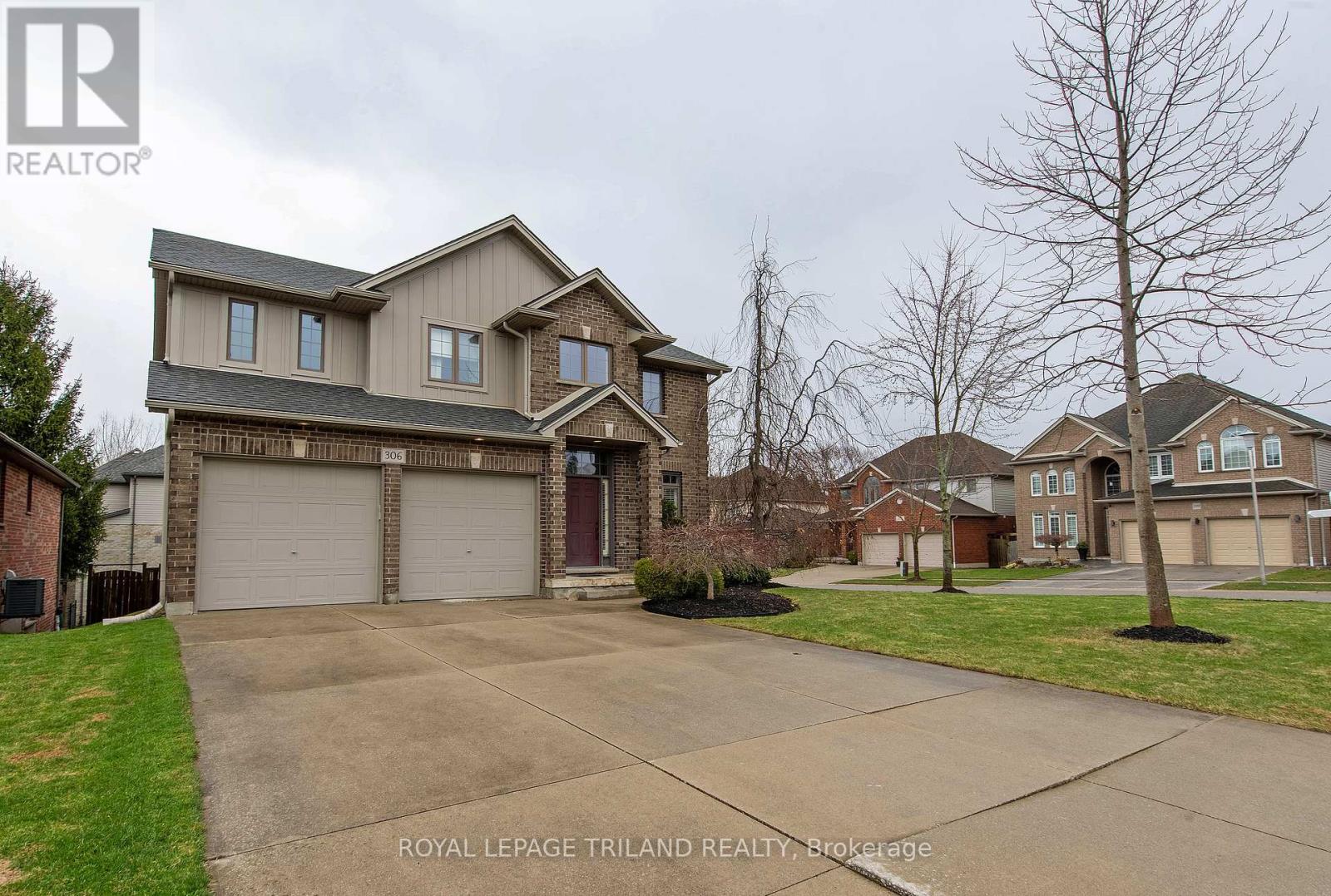 306 GRASSLANDS WAY, London North (North B)