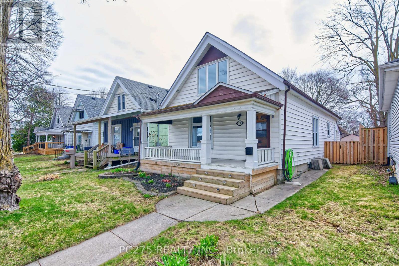 971 ELIAS STREET, London East (East G)