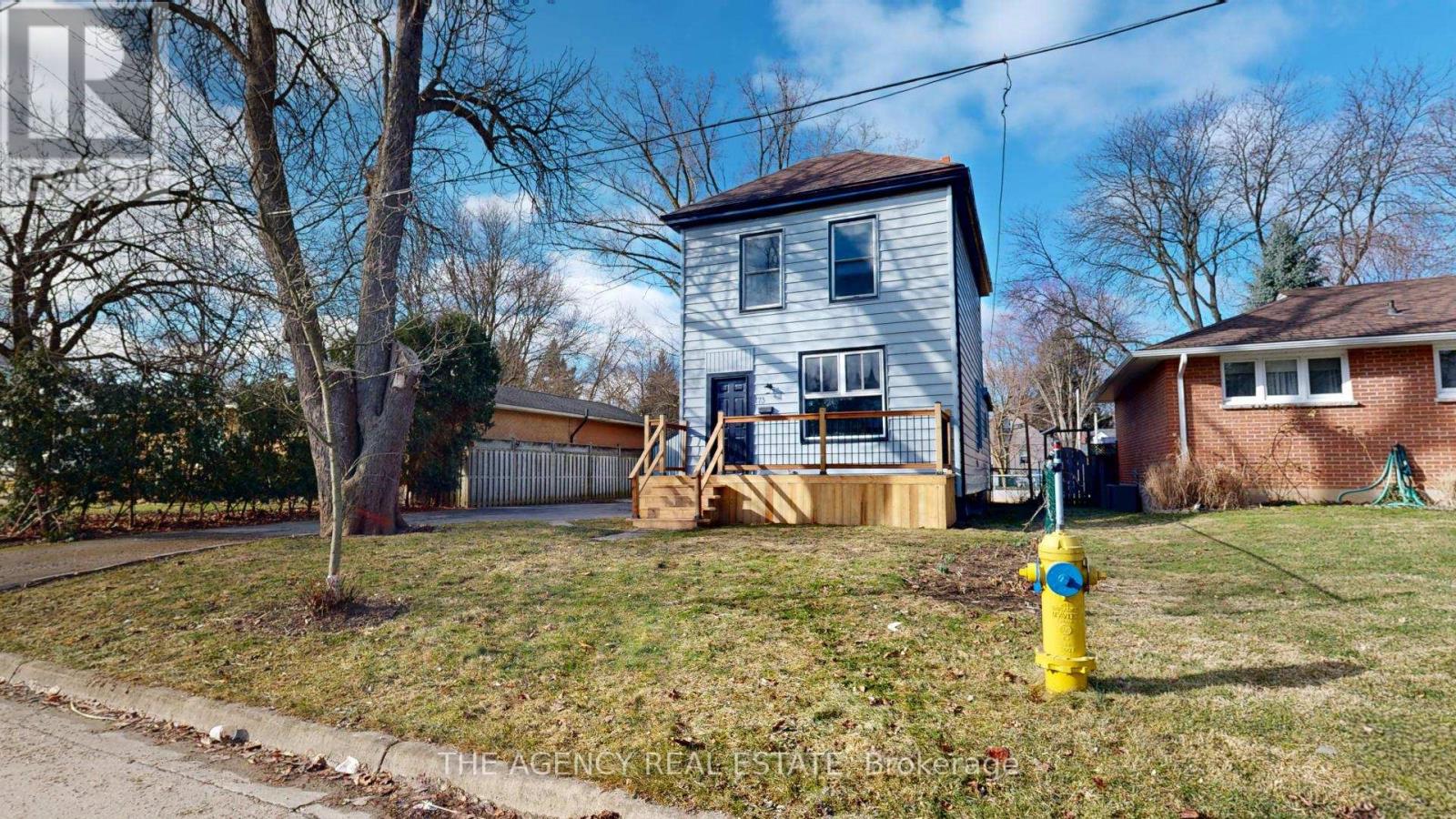 173 CHELSEA AVENUE N, London South (South D)