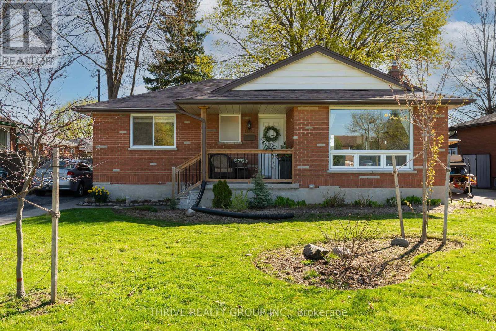 160 VANCOUVER STREET, London East (East H)