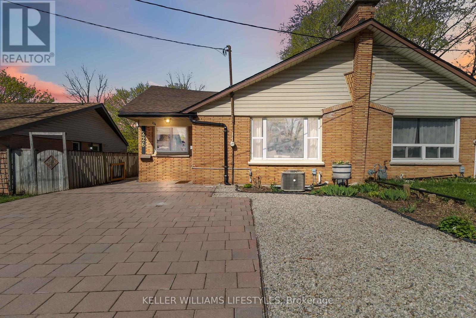 226 MILL STREET, Woodstock (Woodstock - South)