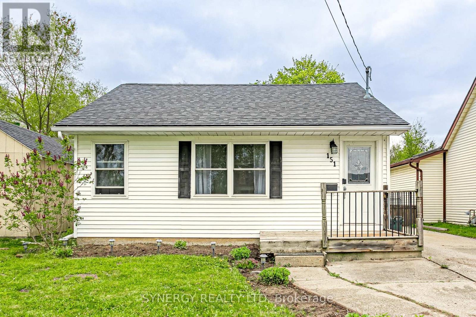 151 WILKES STREET, Brant (Brantford Twp)