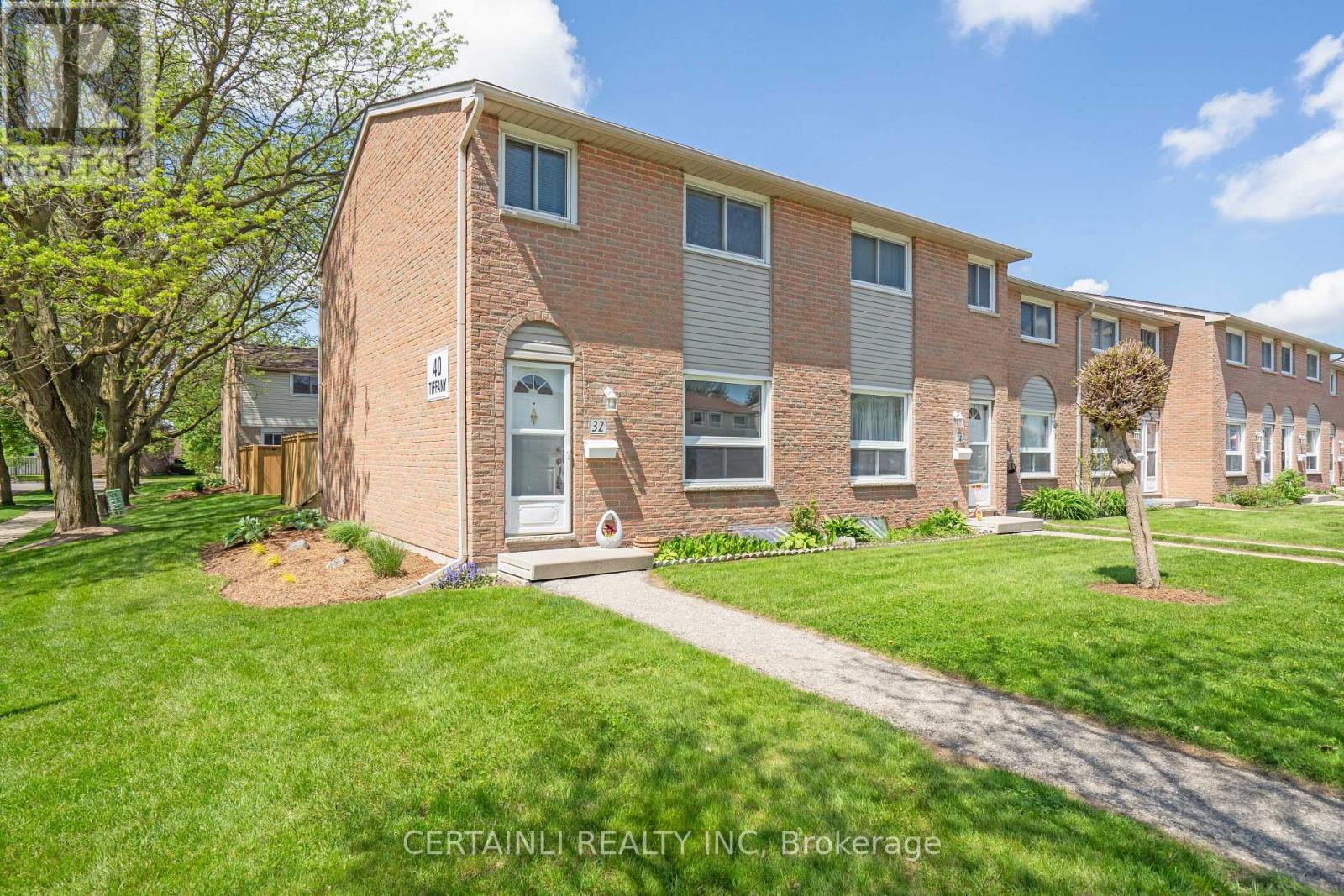 32 - 40 TIFFANY DRIVE, London East (East I)