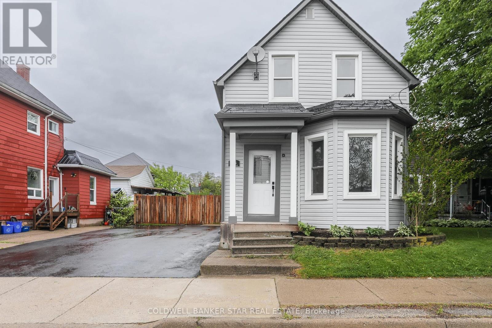 95 SCOTT STREET, St. Thomas