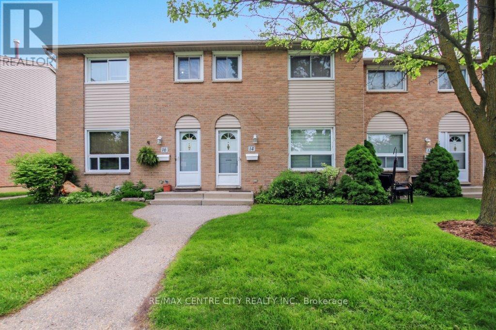 14 - 210 CARLYLE DRIVE, London East (East I)