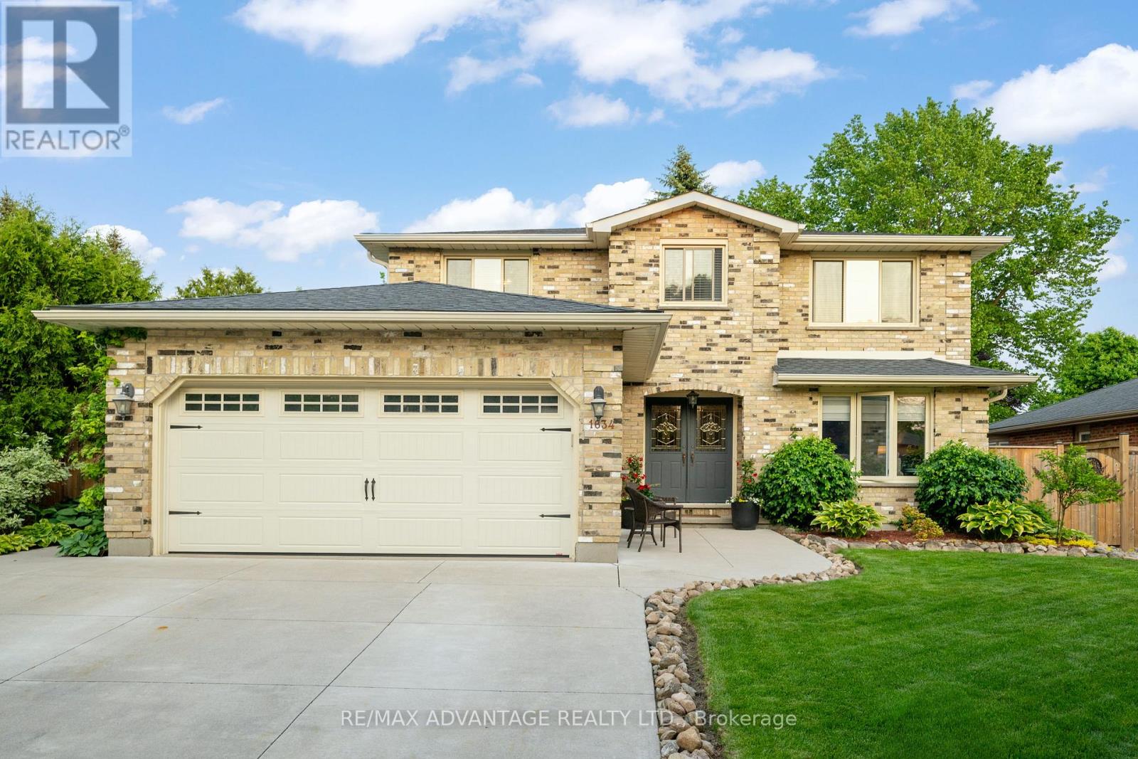 1634 PHILLBROOK DRIVE, London North (North B)