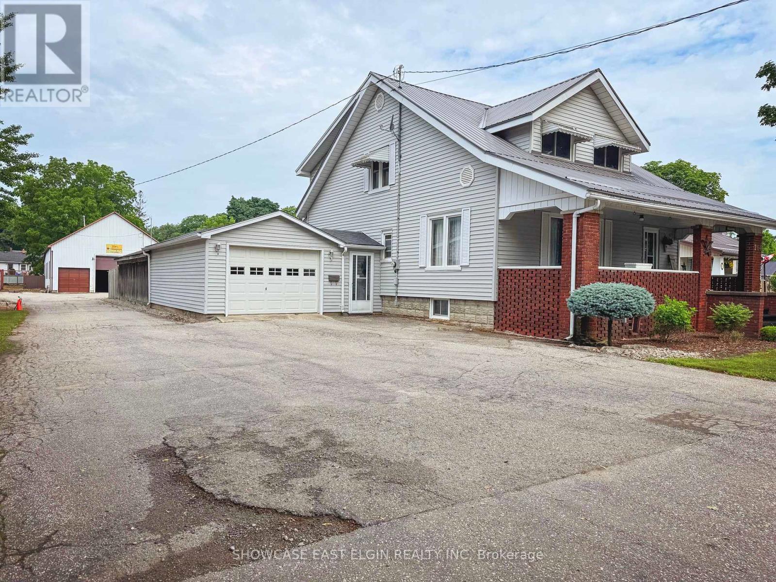 264 JOHN STREET S, Aylmer