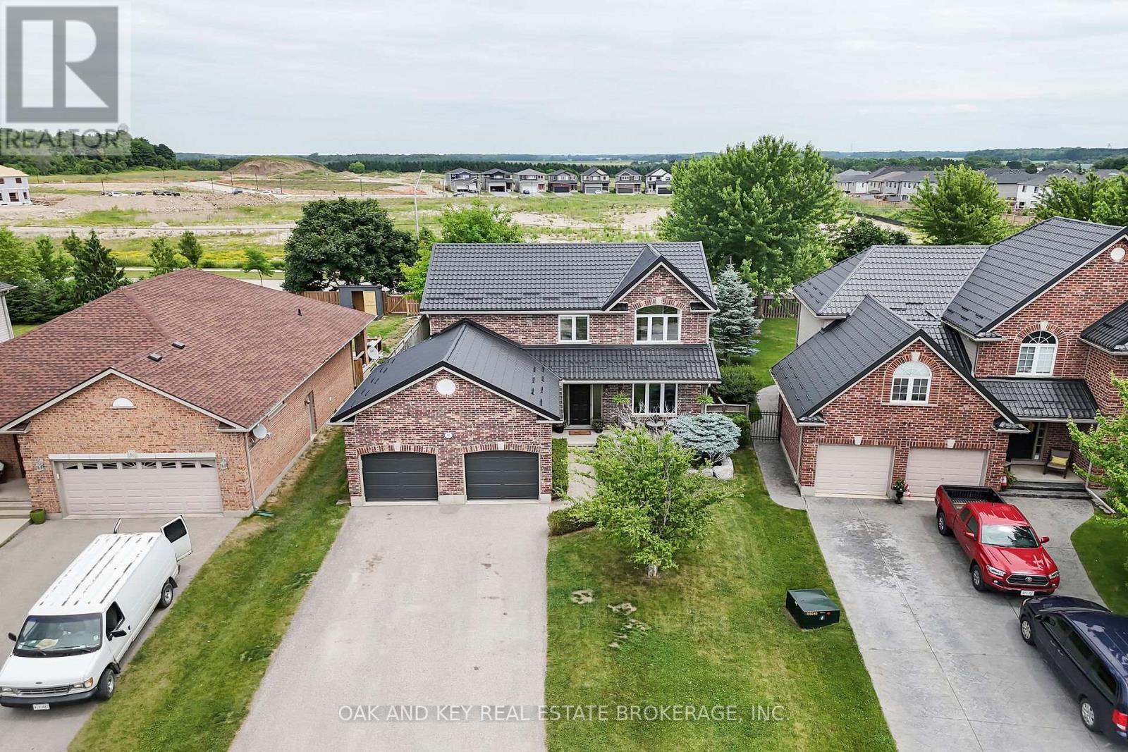 90 WOODLILY LANE, Middlesex Centre (Ilderton)