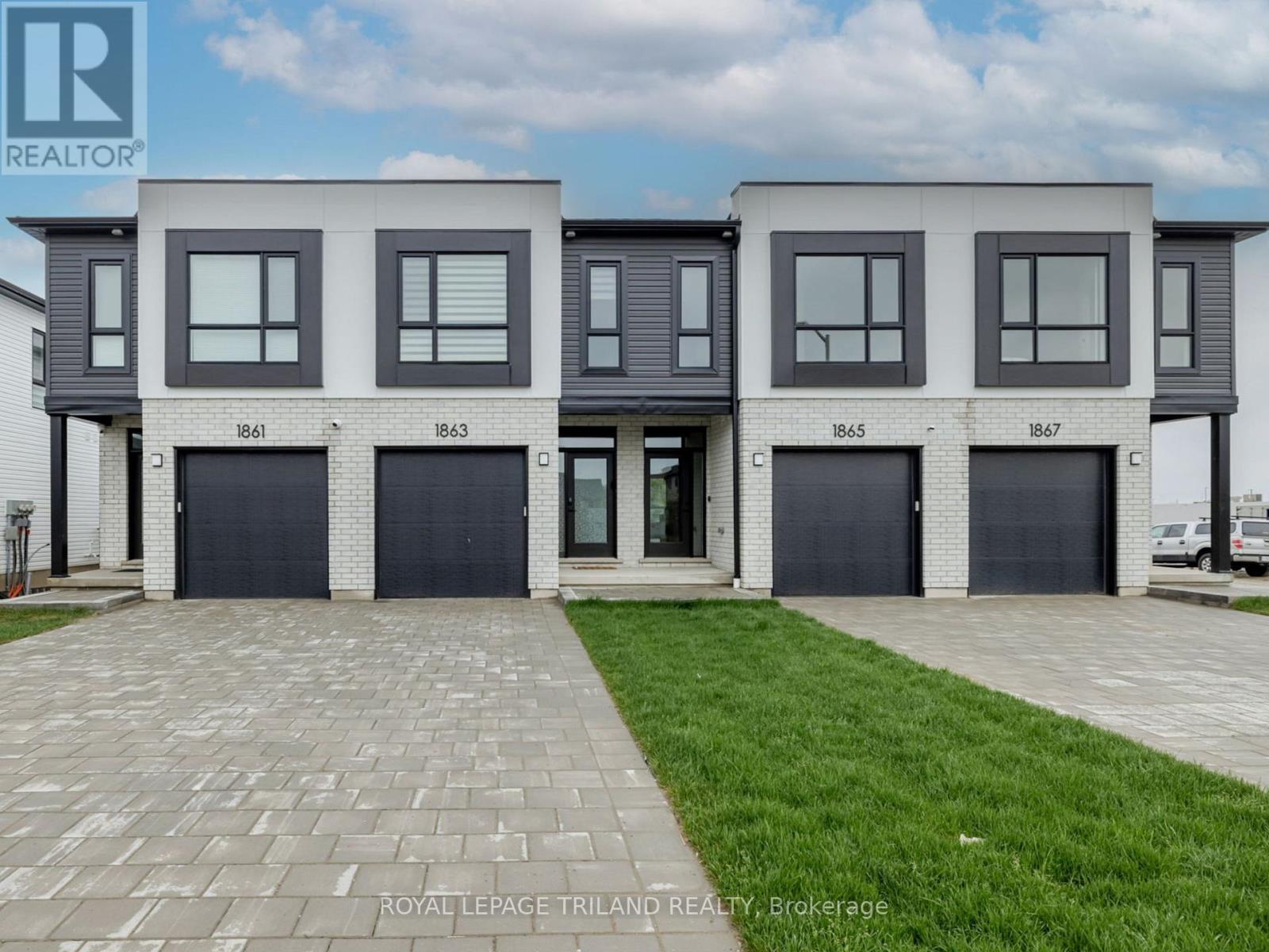 1867 DALMAGARRY ROAD, London North (North E)