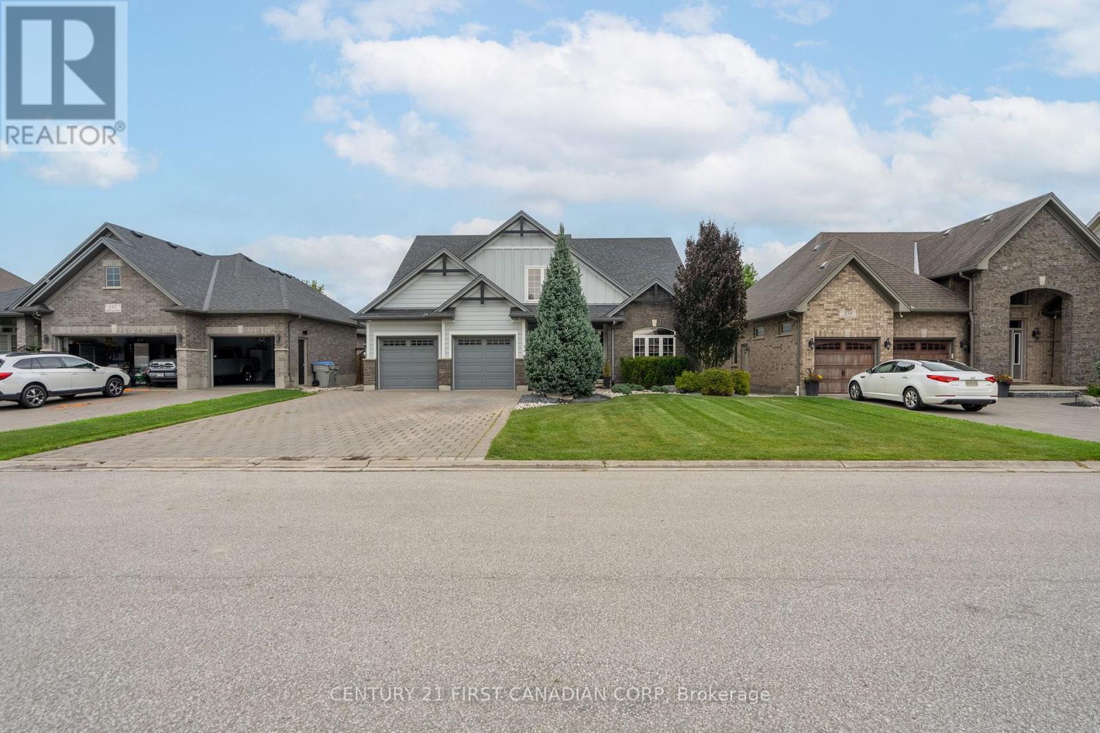 443 MACDONALD STREET, Strathroy-Caradoc (NE)