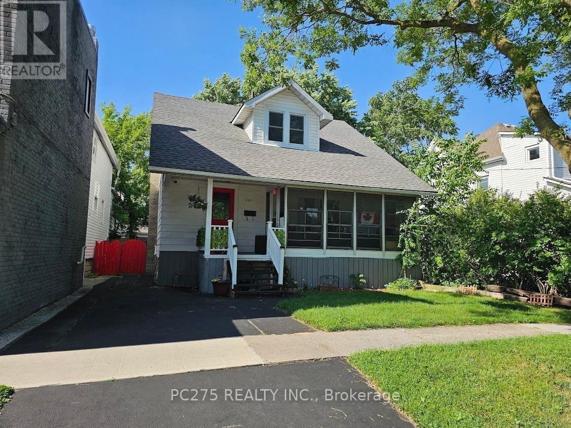 224 MAXWELL STREET, Sarnia