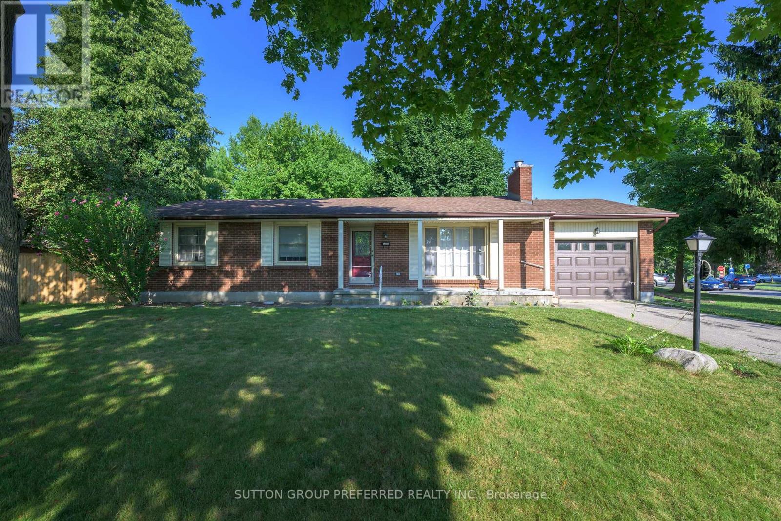 91 BLACKACRES BOULEVARD, London North (North F)