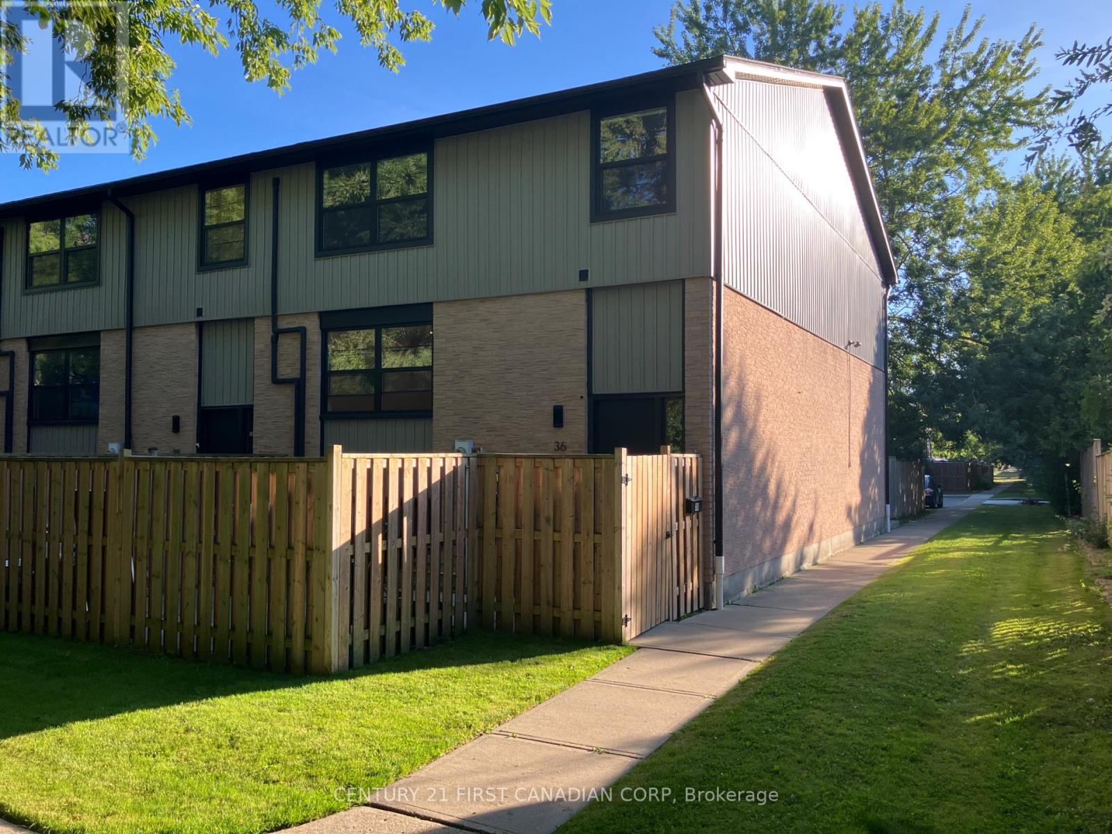 36 - 105 ANDOVER DRIVE, London South (South O)