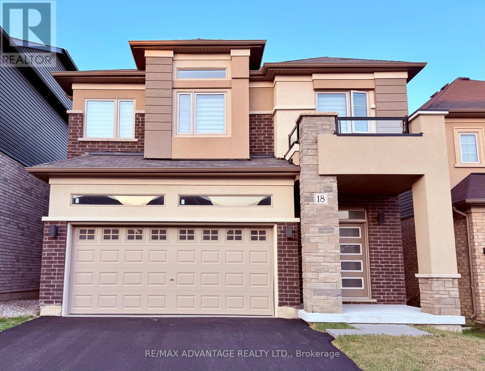 18 WHITTON DRIVE, Brant (Paris)