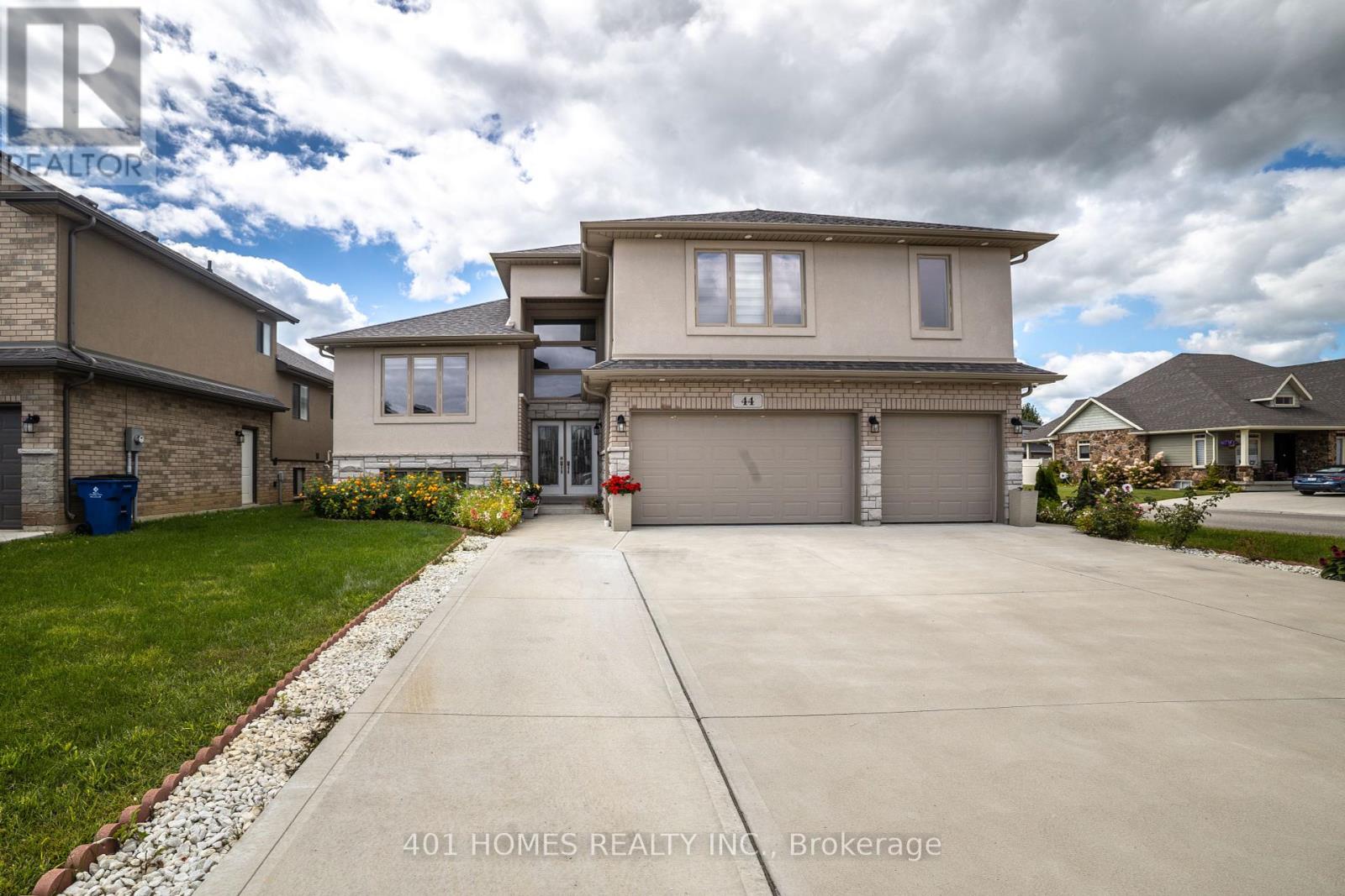44 PEACHTREE LANE, Chatham-Kent (Chatham)