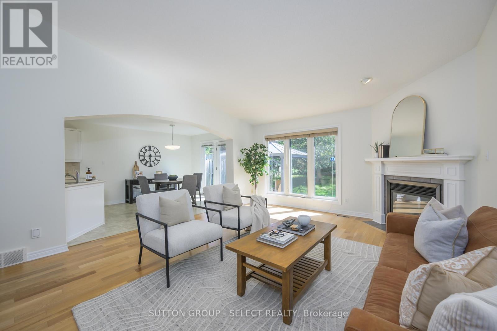 1879 FAIRCLOTH ROAD, London North (North R)