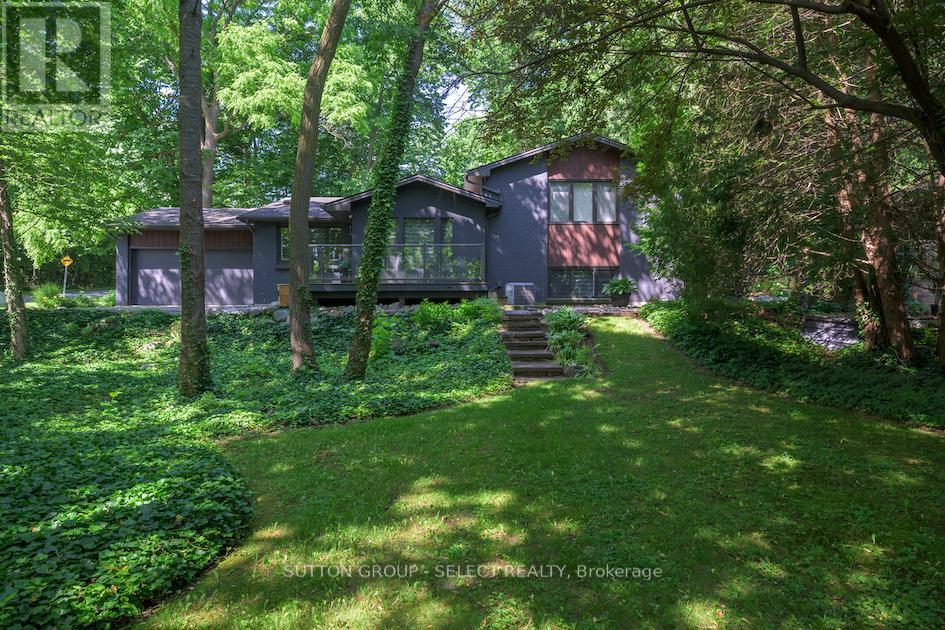 1625 HILLSIDE DRIVE, London North (North A)