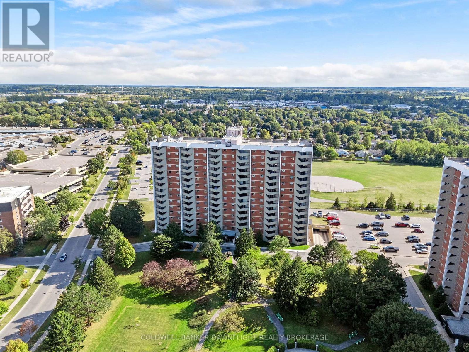 1103 - 1105 JALNA BOULEVARD, London South (South X)