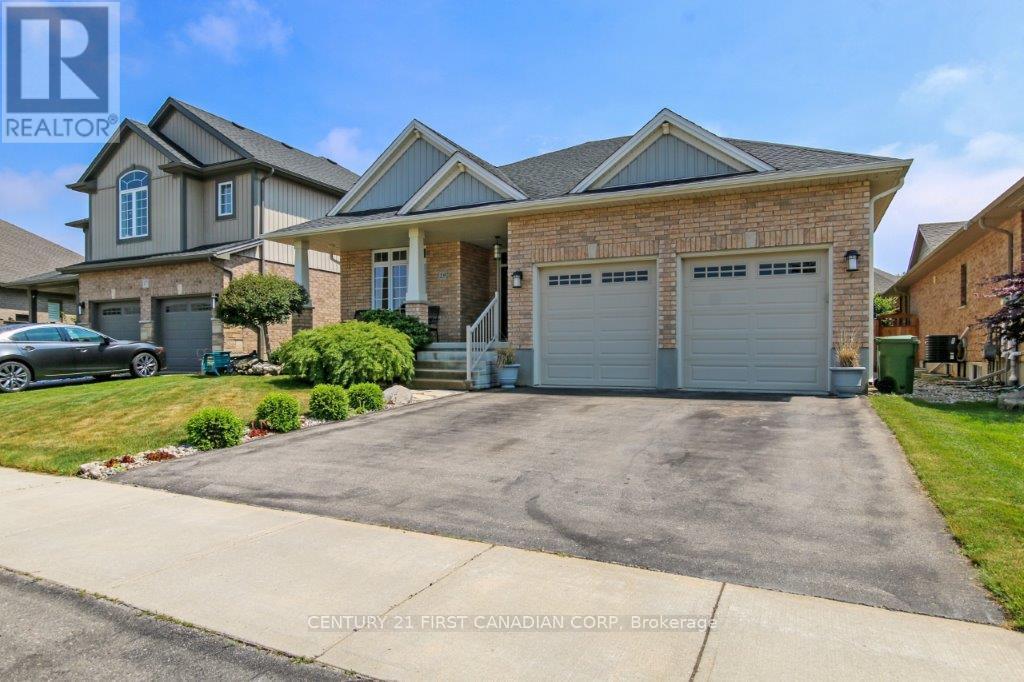 19 ST.ANDREWS DRIVE, St. Thomas