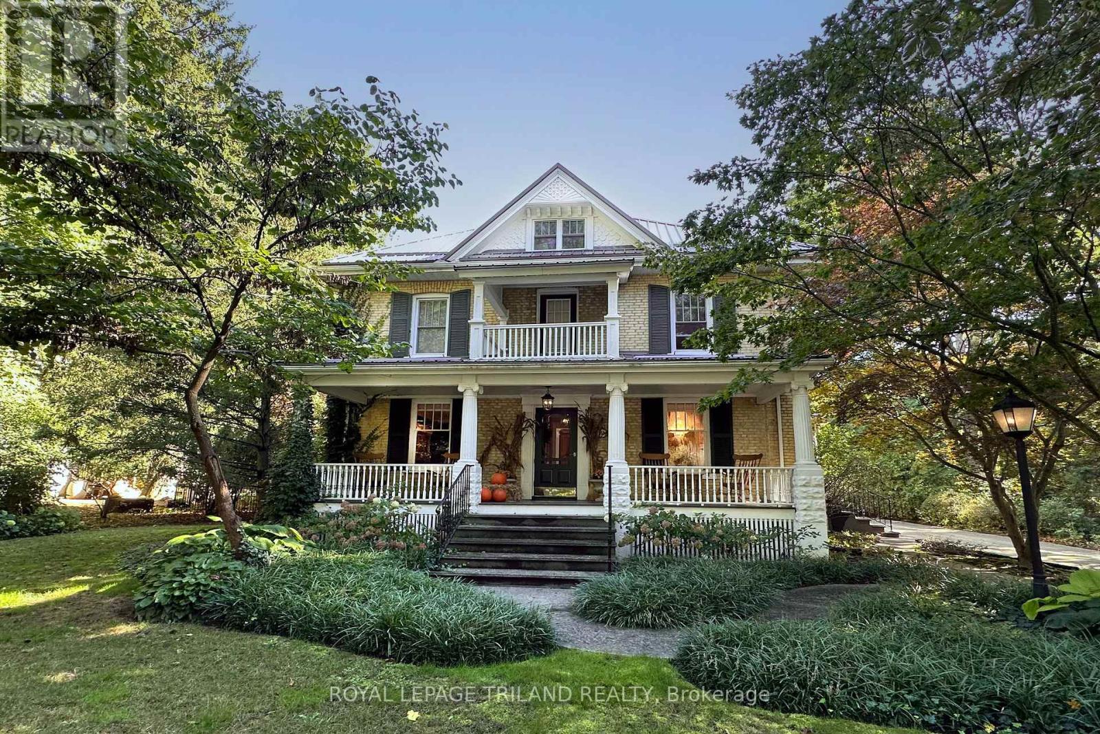 12 VICTORIA STREET, Middlesex Centre (Delaware Town)