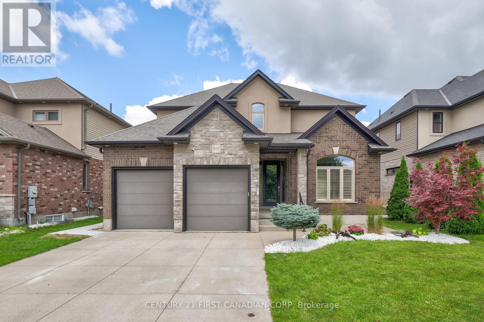 998 GLENEAGLE TRAIL, London