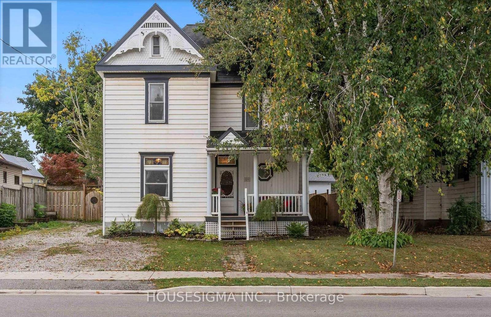 89 CHARLES STREET W, Ingersoll