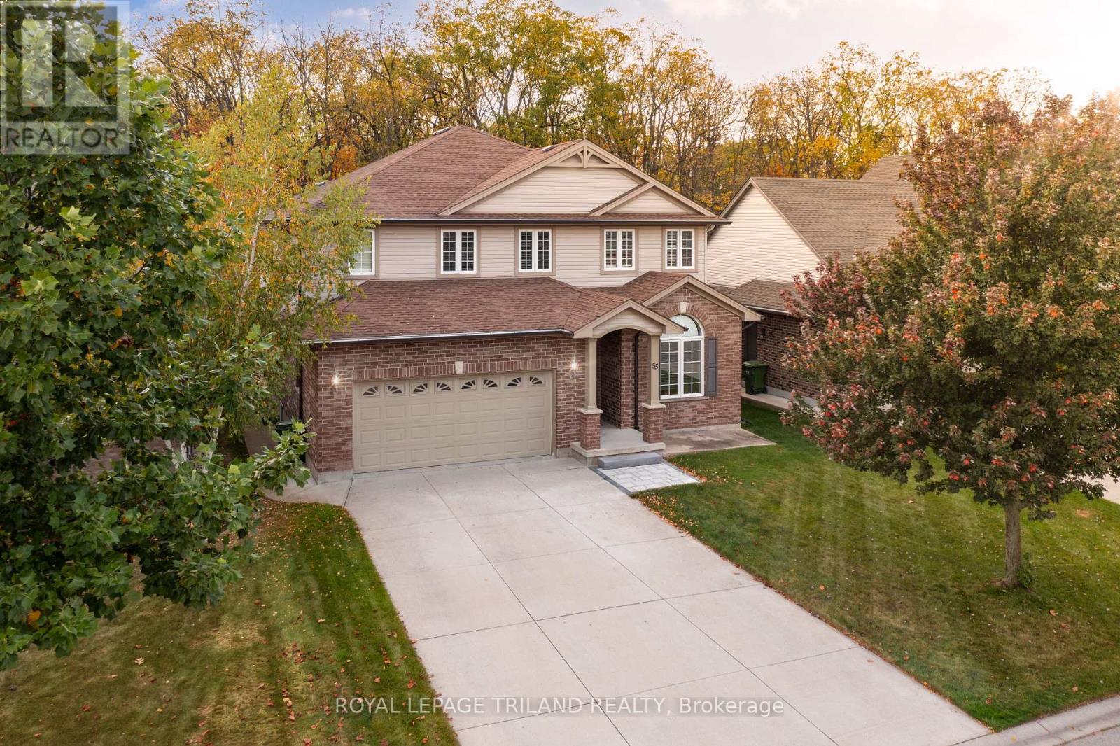 55 AMBLESIDE DRIVE, St. Thomas