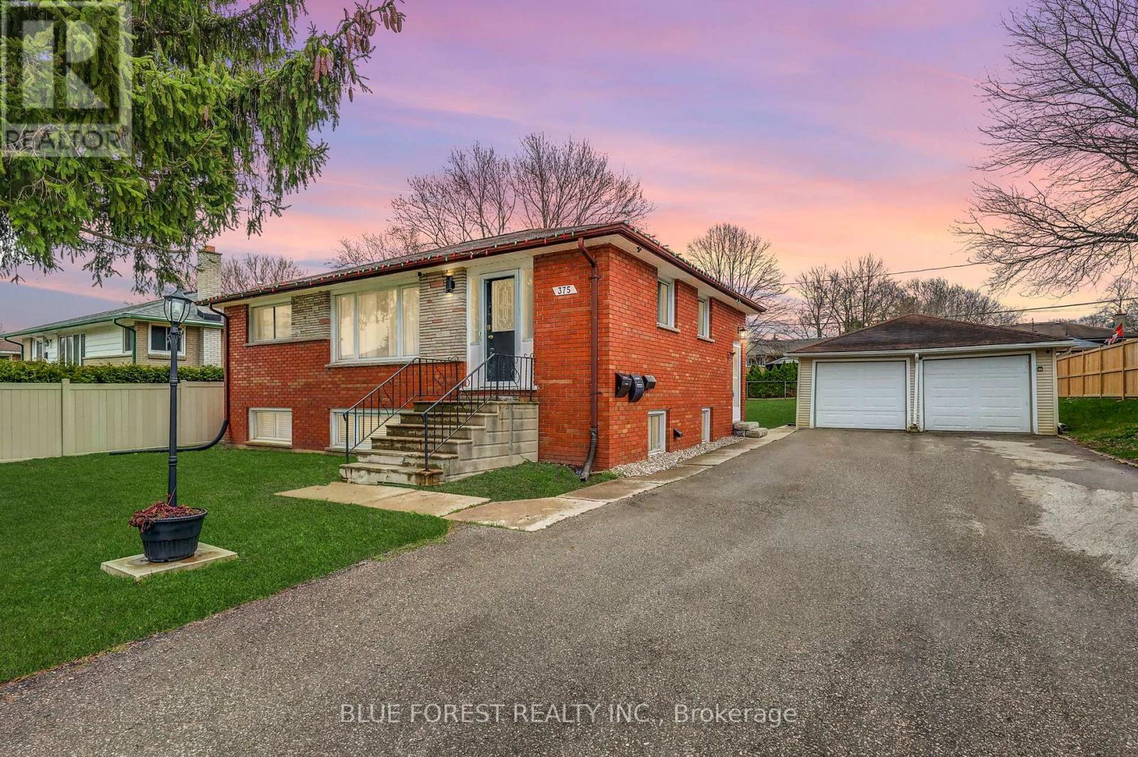 375 DIEPPE STREET, London South (South J)
