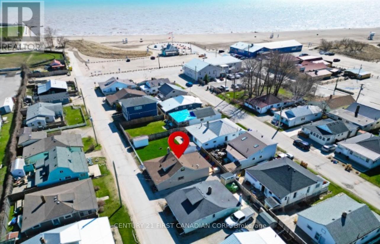 134 MAUD STREET, Central Elgin (Port Stanley)