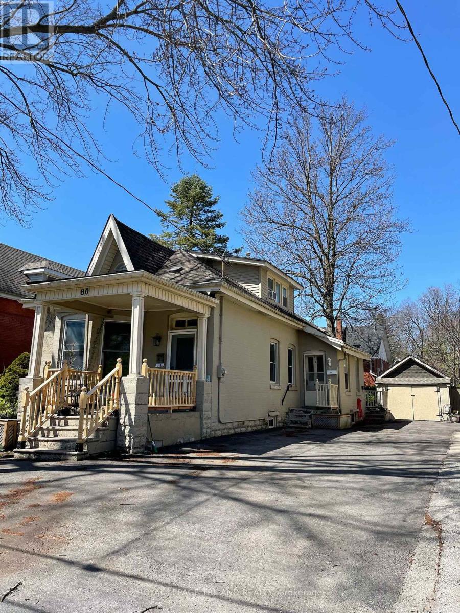 80 BYRON AVENUE E, London South (South F)
