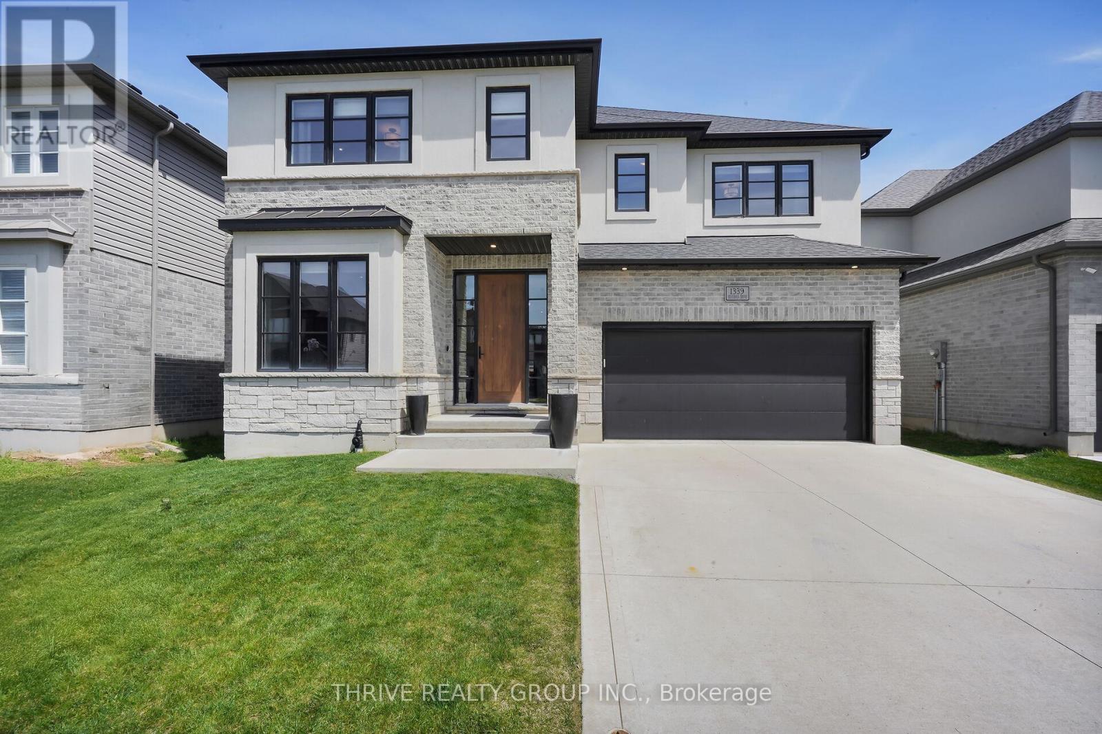 1339 SILVERFOX DRIVE, London North (North S)