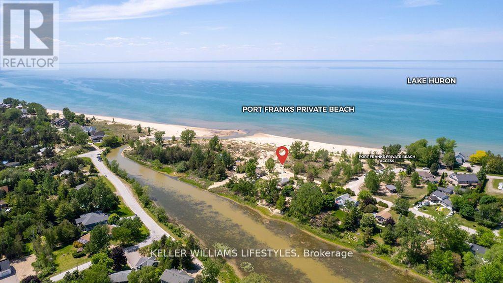 7403 SANDERSON ROAD, Lambton Shores (Port Franks)