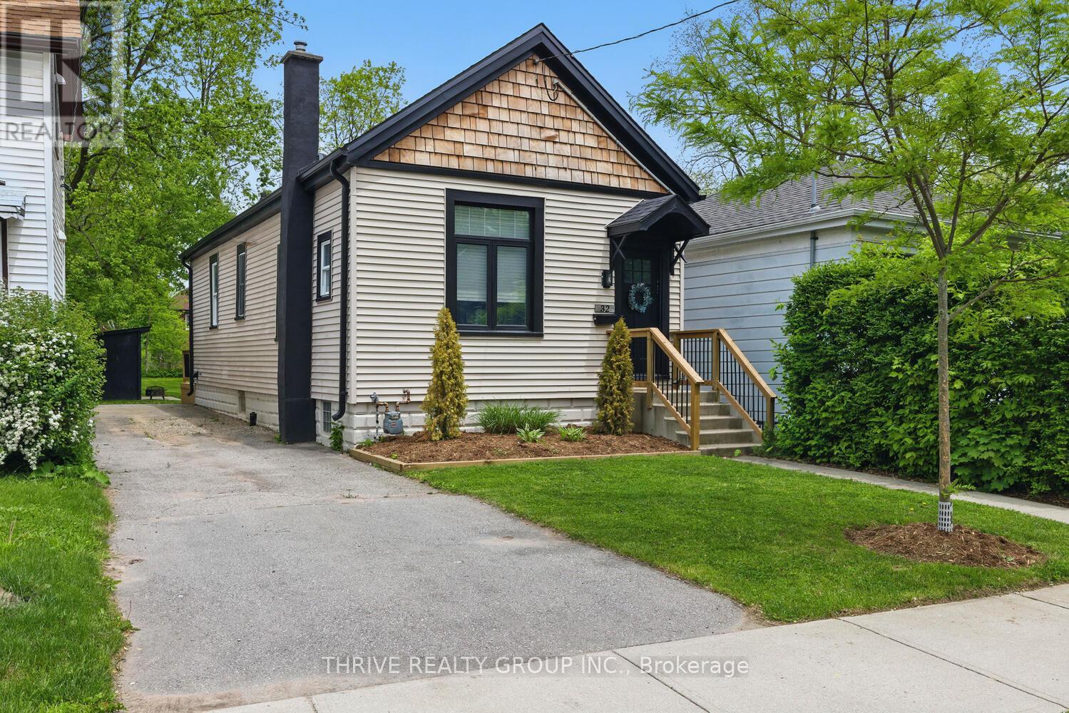 32 EUCLID AVENUE, London South (South F)