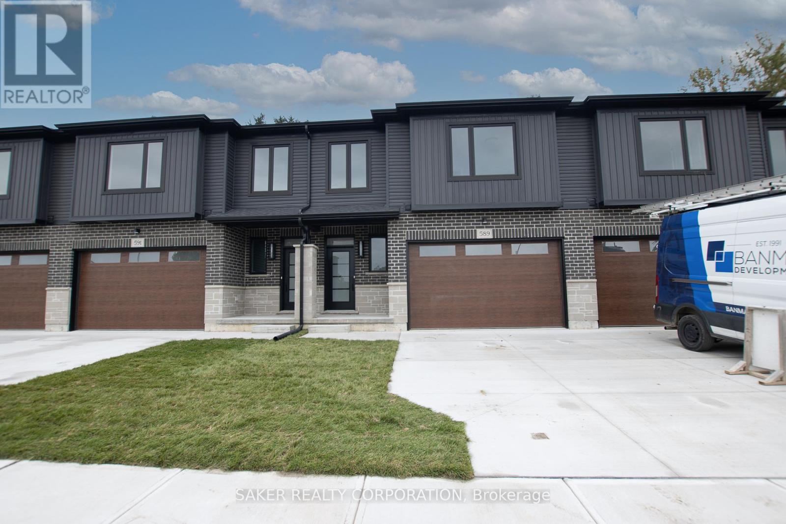 587 REGENT STREET, Strathroy-Caradoc (Mount Brydges)
