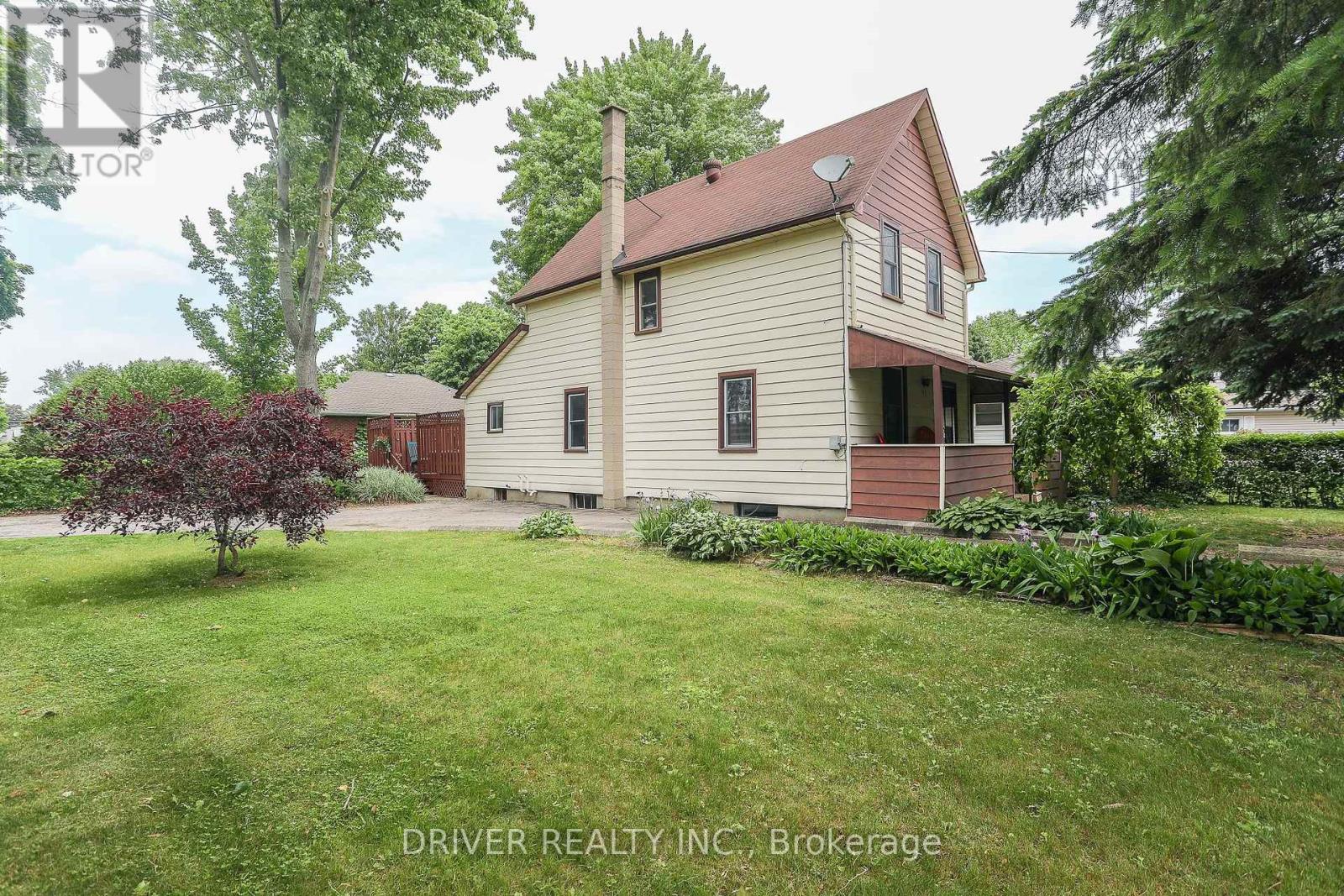 165 SOUTH STREET W, Aylmer