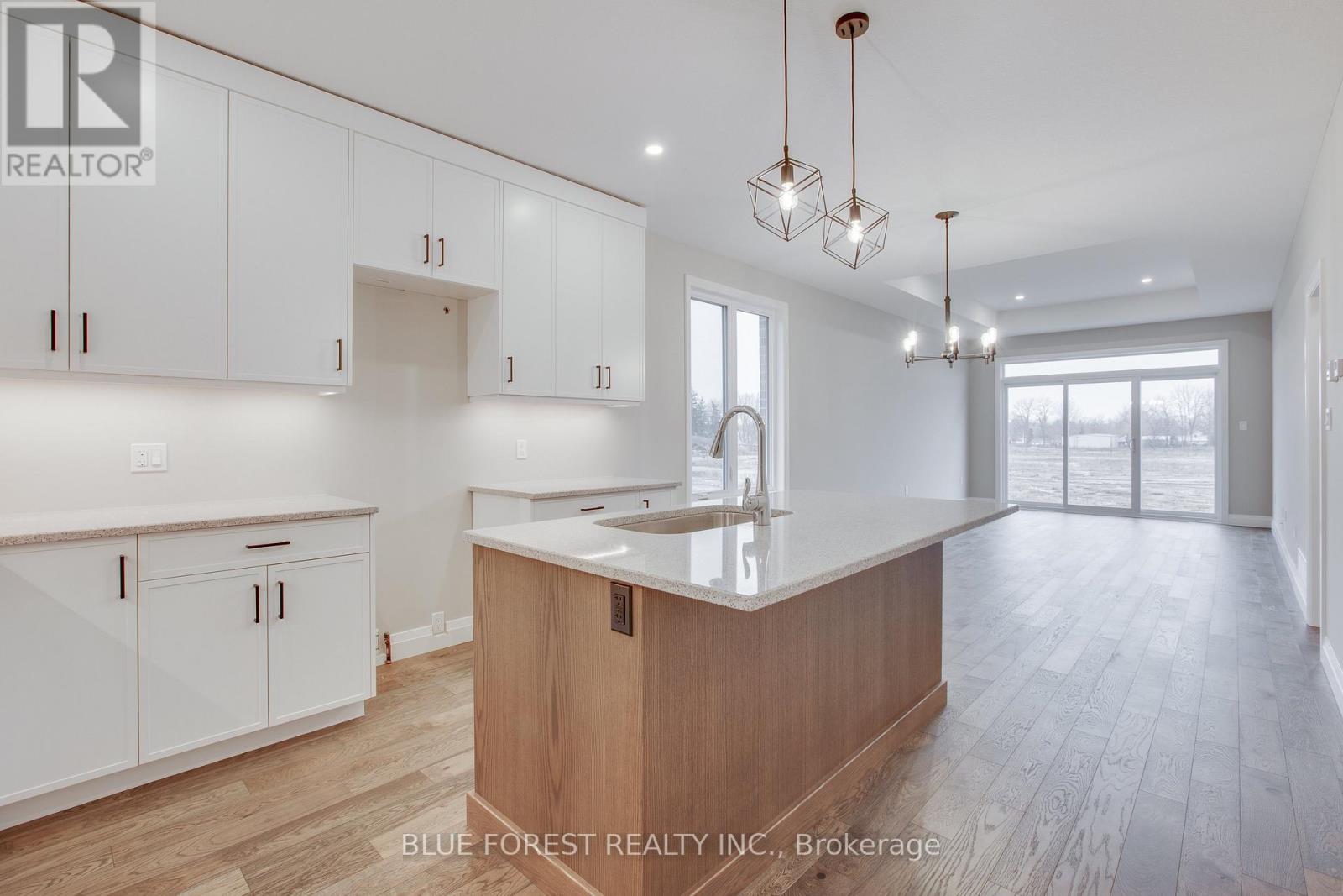 140 SHIRLEY STREET, Thames Centre (Thorndale)