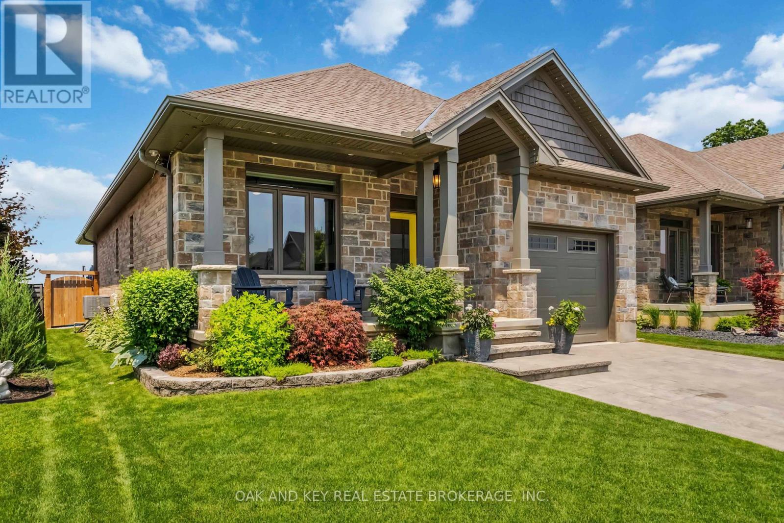 1 - 159 COLLINS WAY, Strathroy Caradoc (SE)