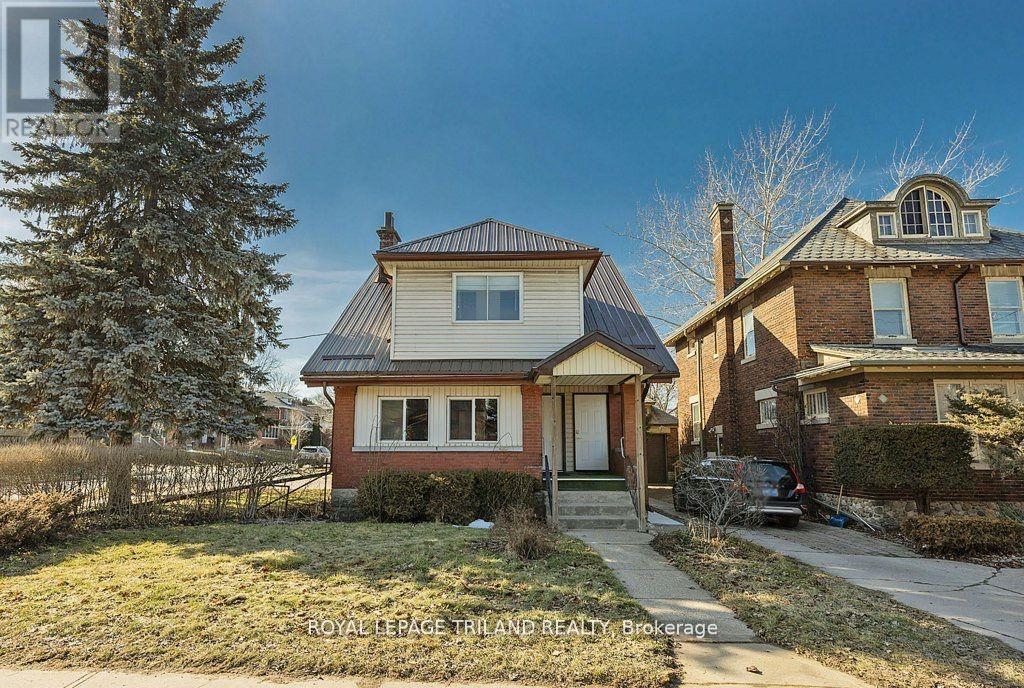 241 RIDOUT STREET S, London South (South F)