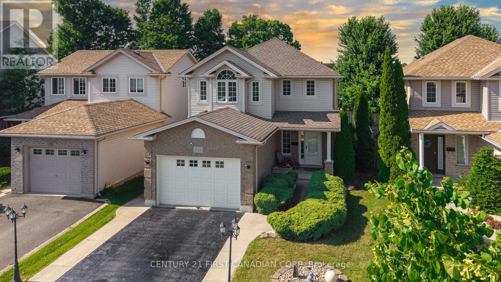 1733 DEVOS DRIVE, London North (North C)