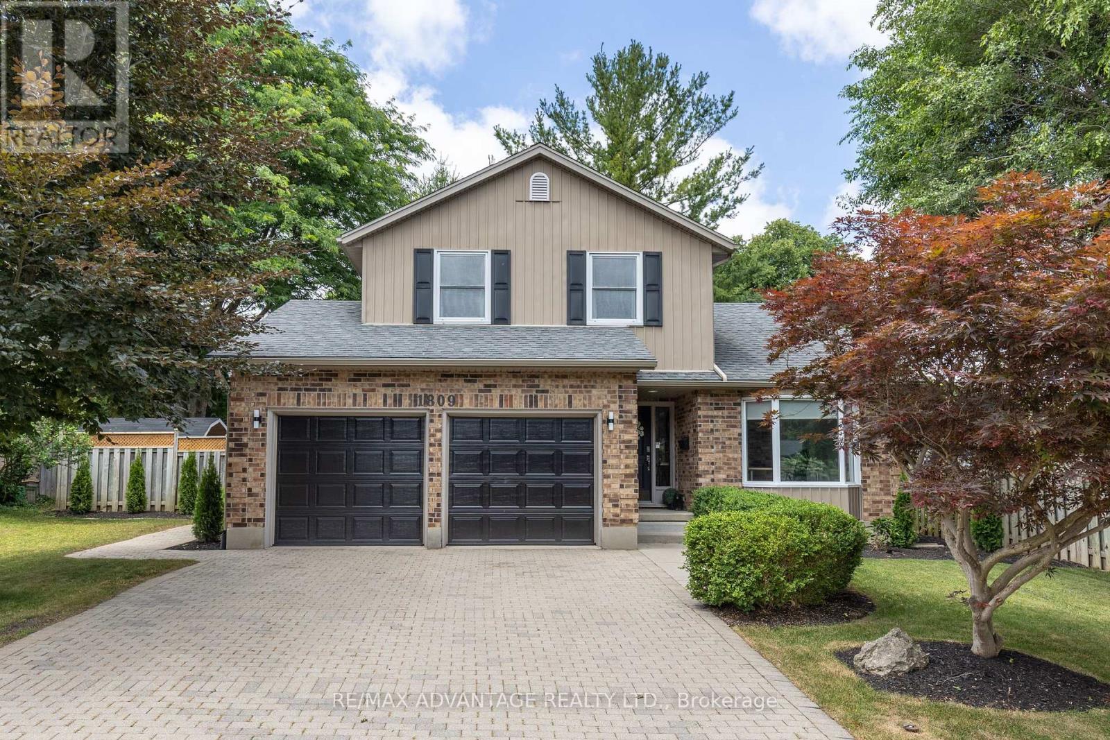 1809 PHILLBROOK DRIVE, London North (North B)