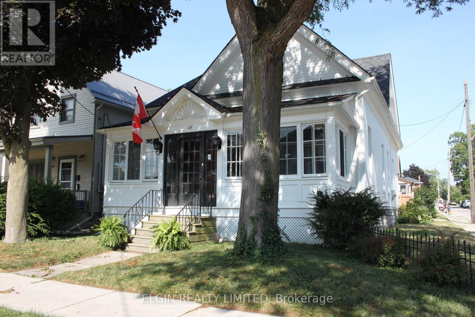 49 HINCKS STREET, St. Thomas