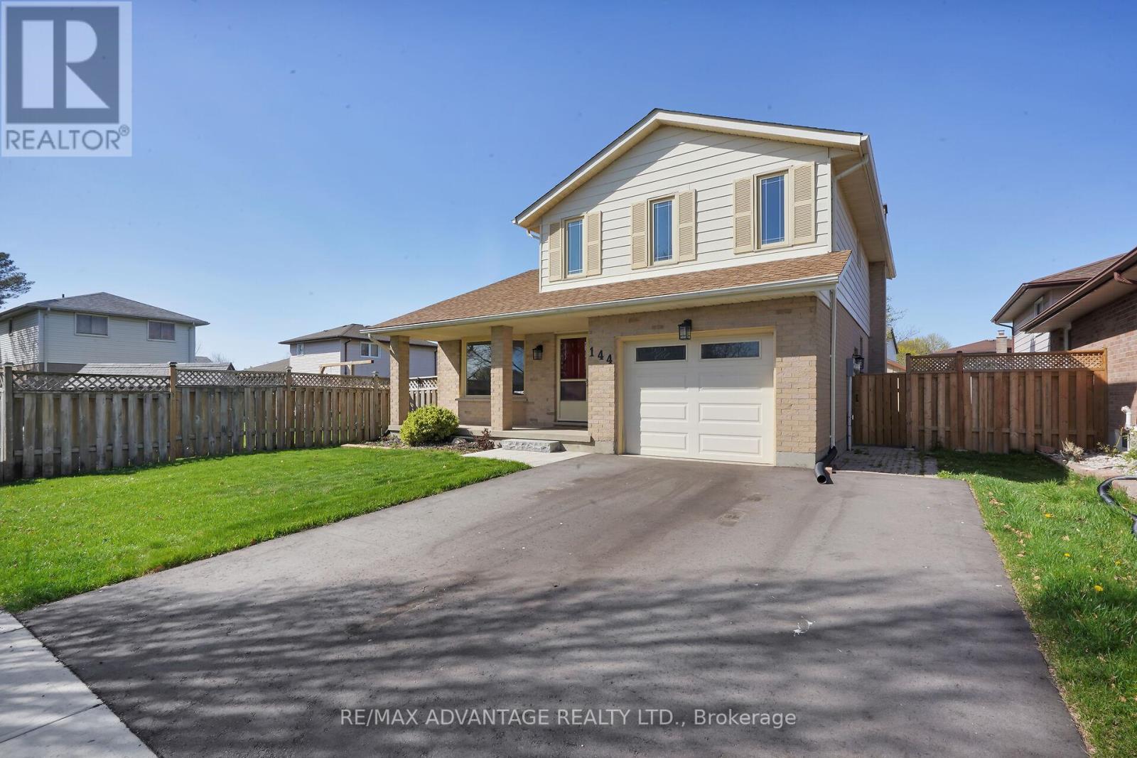 144 FAIRCHILD CRESCENT, London South (South X)