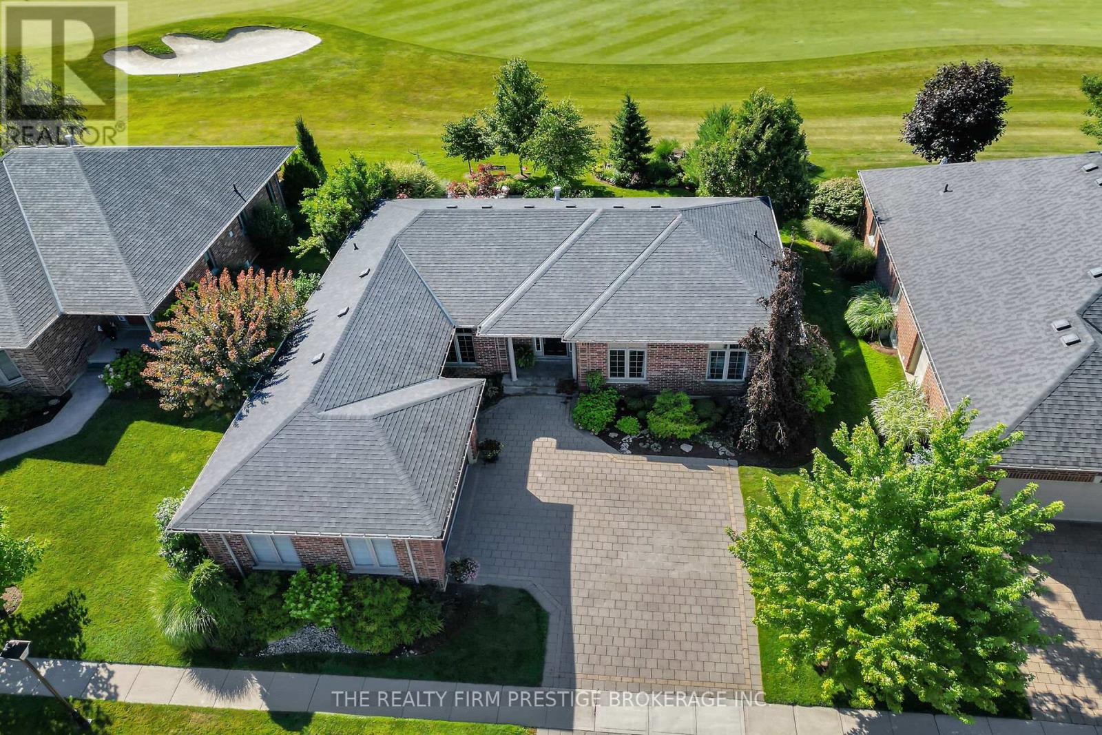 1060 SANDY SOMERVILLE DRIVE, London South (South A)